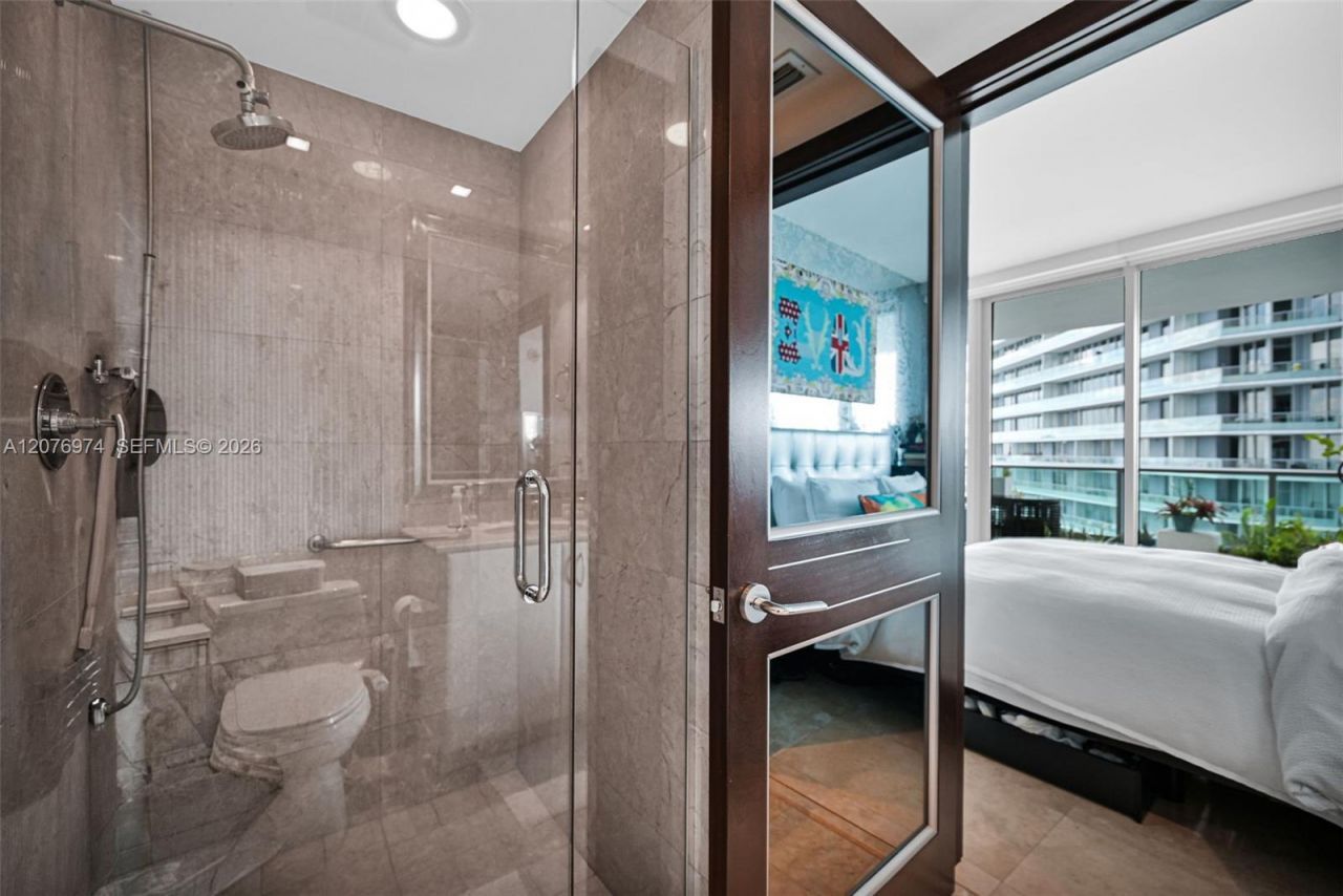 1331 Brickell Bay Dr, Unit 3607, Miami, FL 33131 Photo