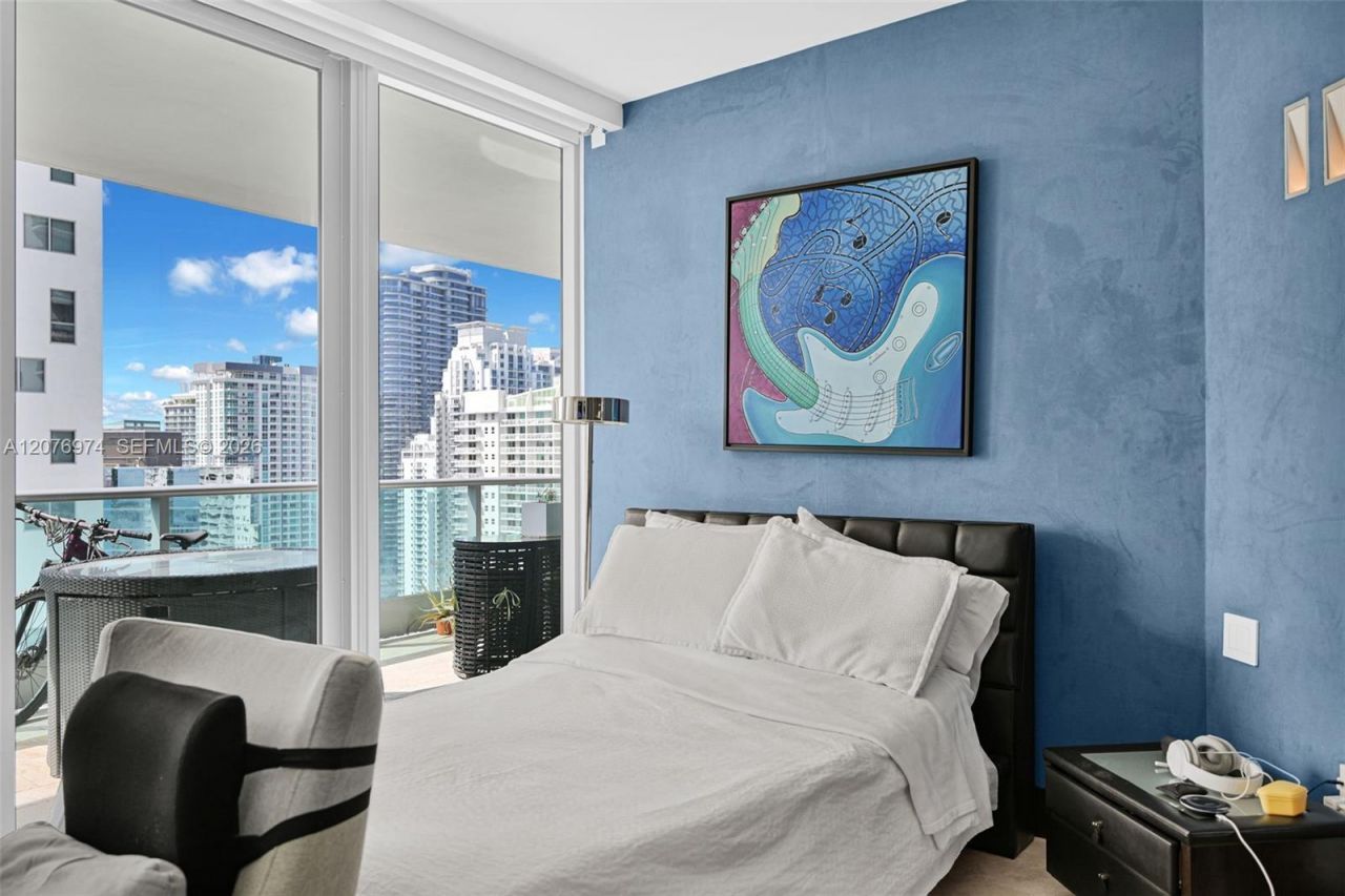 1331 Brickell Bay Dr, Unit 3607, Miami, FL 33131 Photo