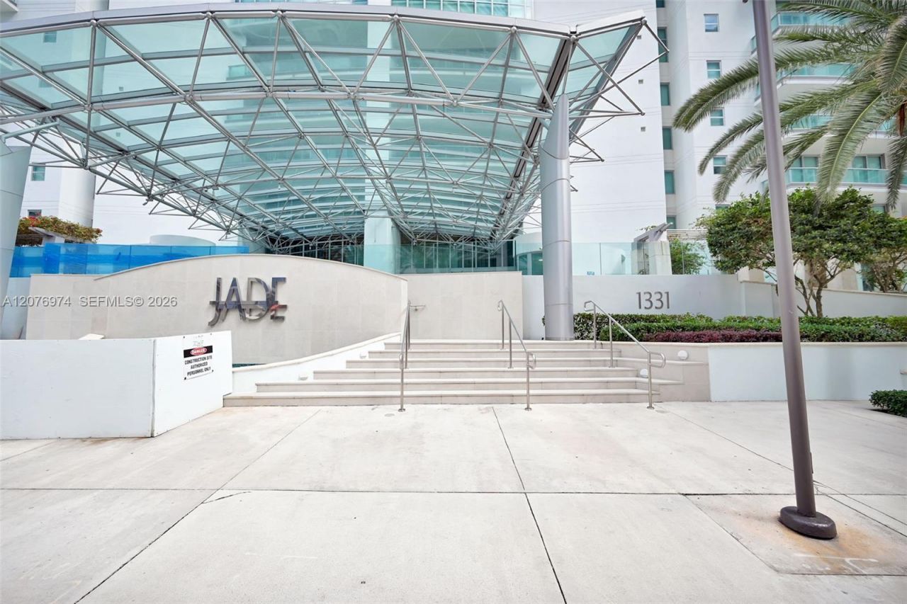 1331 Brickell Bay Dr, Unit 3607, Miami, FL 33131 Photo