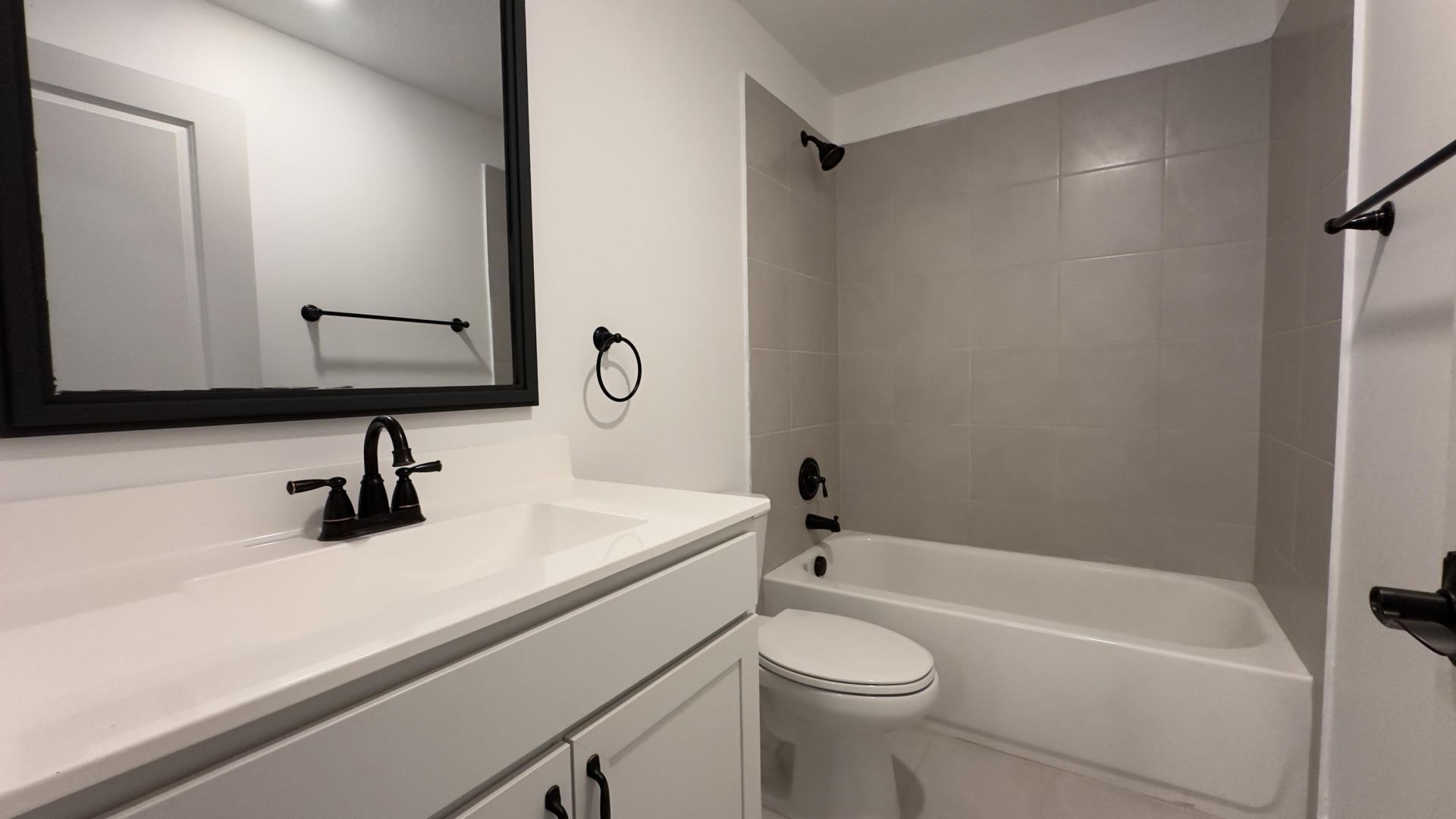 4230 Napoli Lake Drive, Riviera Beach, FL 33410 Photo