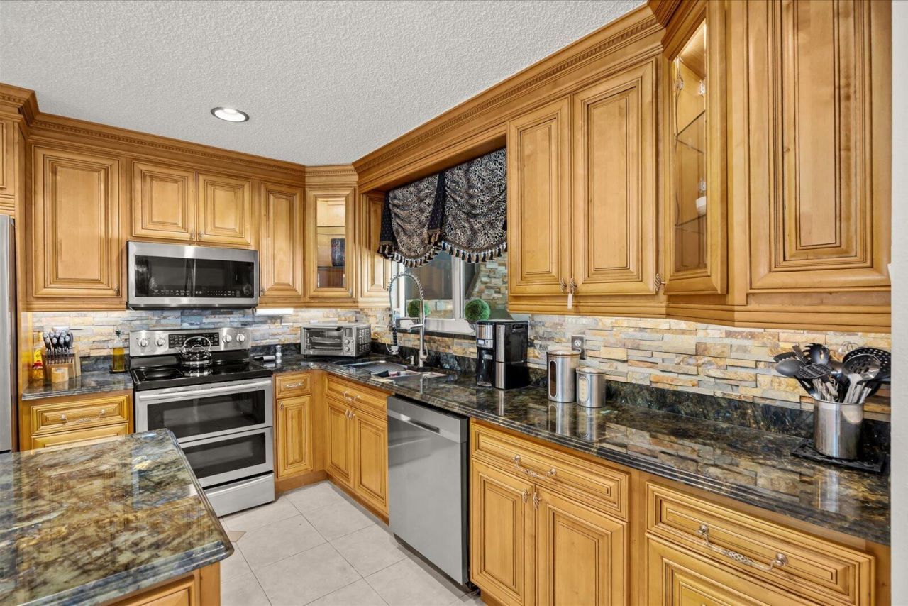 1819 SE Elrose Street, Port Saint Lucie, FL 34952 Photo