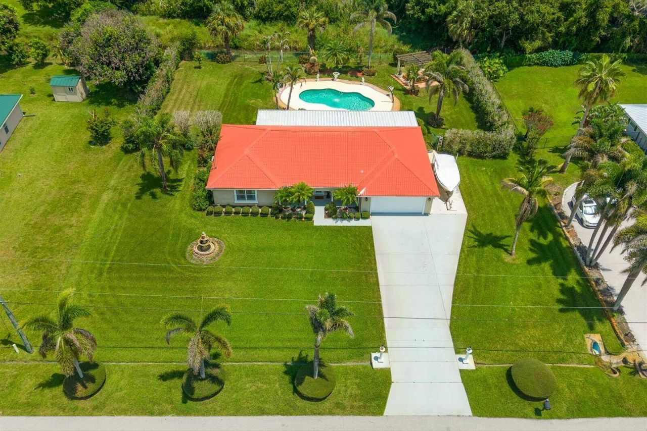 1819 SE Elrose Street, Port Saint Lucie, FL 34952 Photo