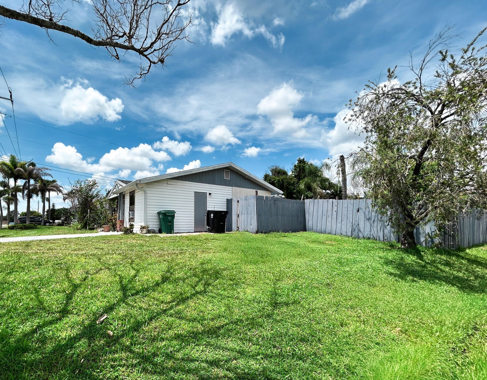 201 NW Floresta Drive, Port Saint Lucie, FL 34983 Photo