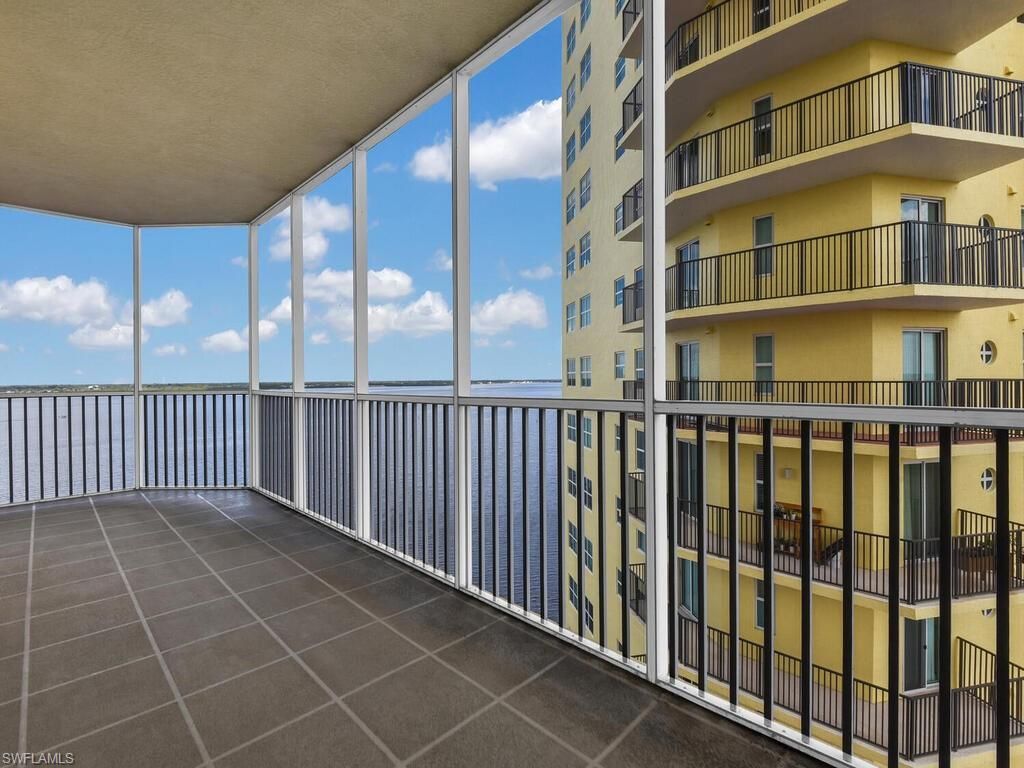 2745 1st St , Unit 1006, Fort Myers, FL 33916 Photo