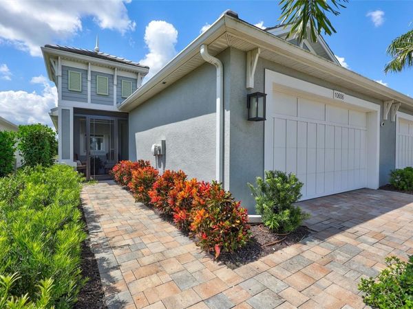 10606 KLEE AVENUE , BRADENTON, FL 34212