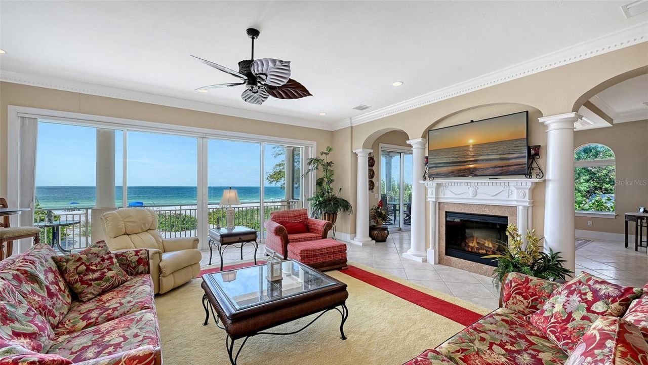 106 74th Street, Unit 100, Bradenton Beach, FL 34217 Photo