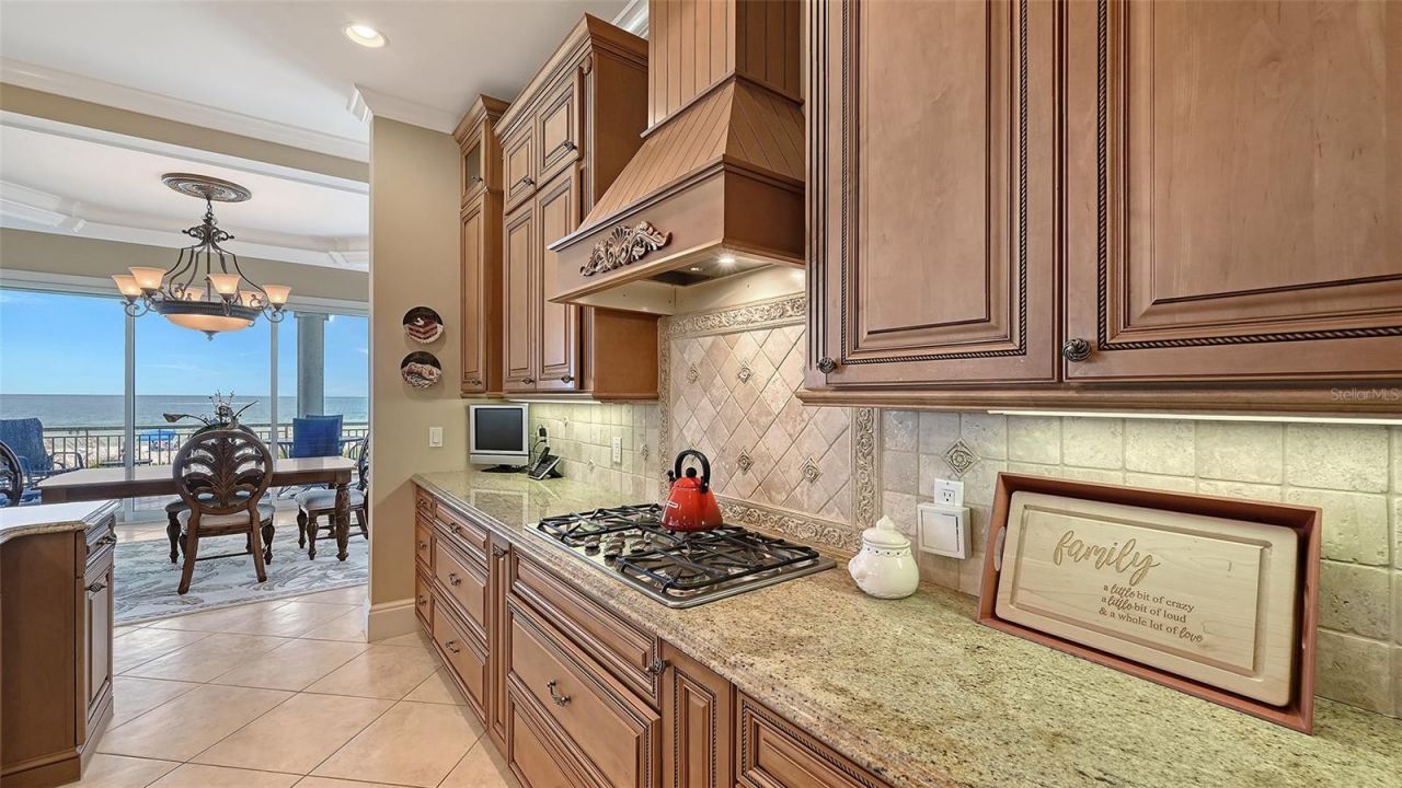 106 74th Street, Unit 100, Bradenton Beach, FL 34217 Photo