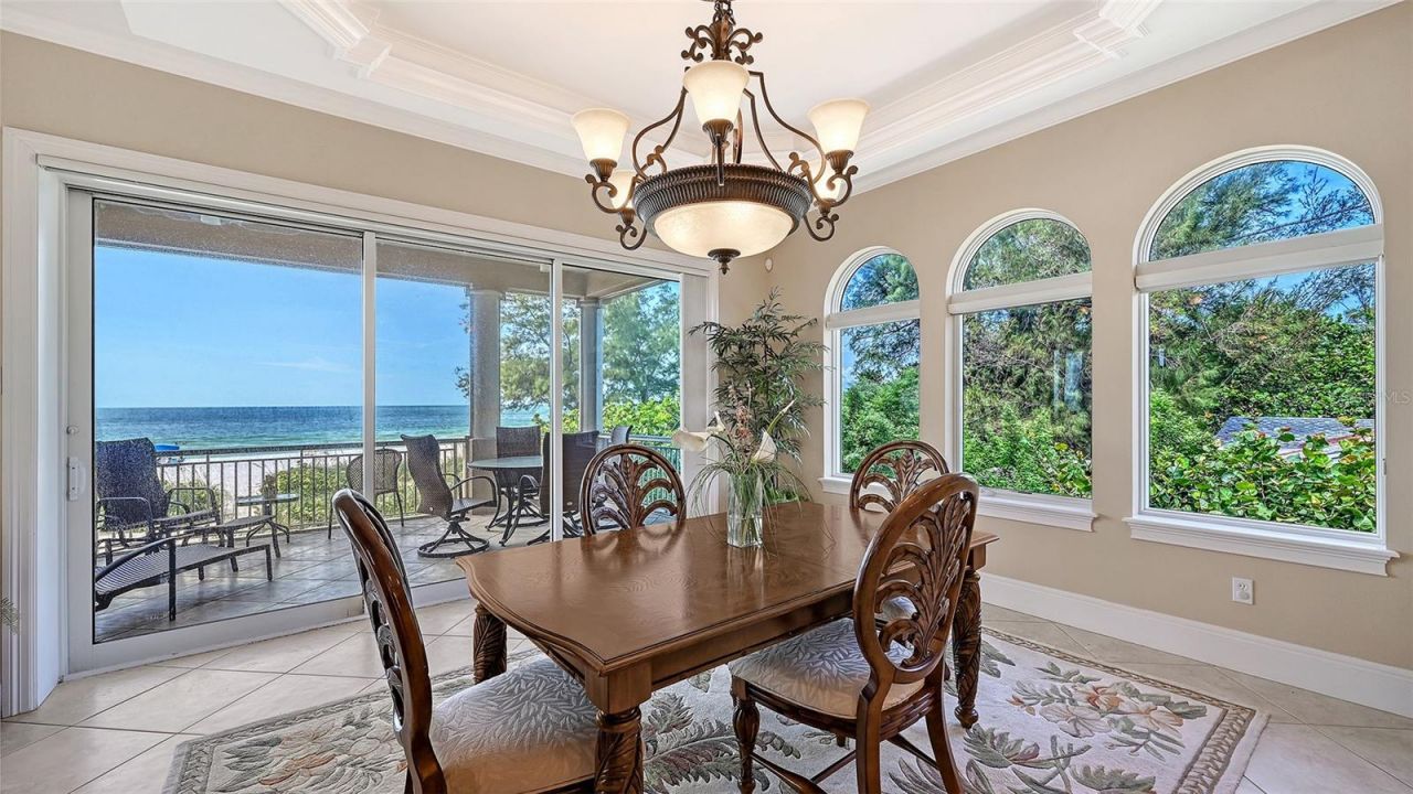 106 74th Street, Unit 100, Bradenton Beach, FL 34217 Photo