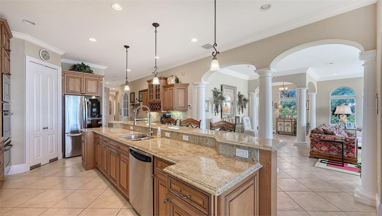 106 74th Street, Unit 100, Bradenton Beach, FL 34217 Photo