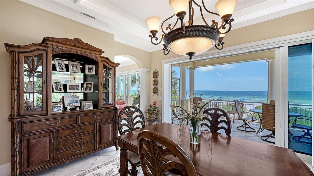106 74th Street, Unit 100, Bradenton Beach, FL 34217 Photo