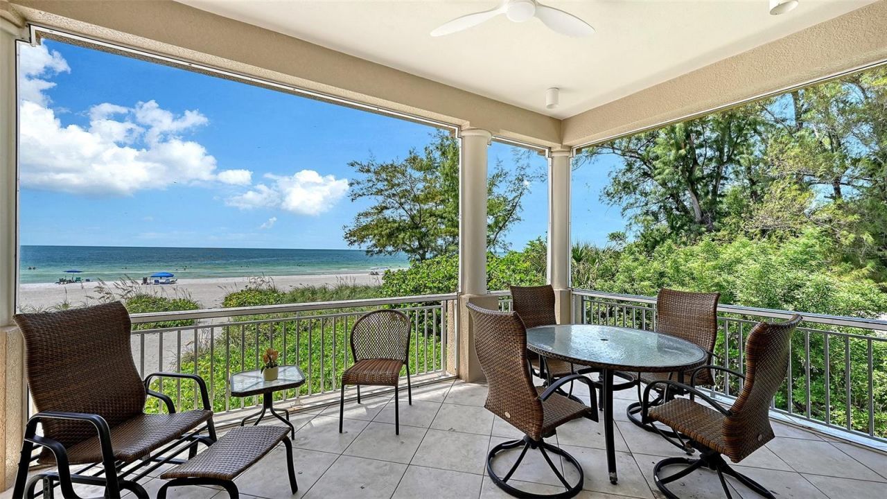 106 74th Street, Unit 100, Bradenton Beach, FL 34217 Photo