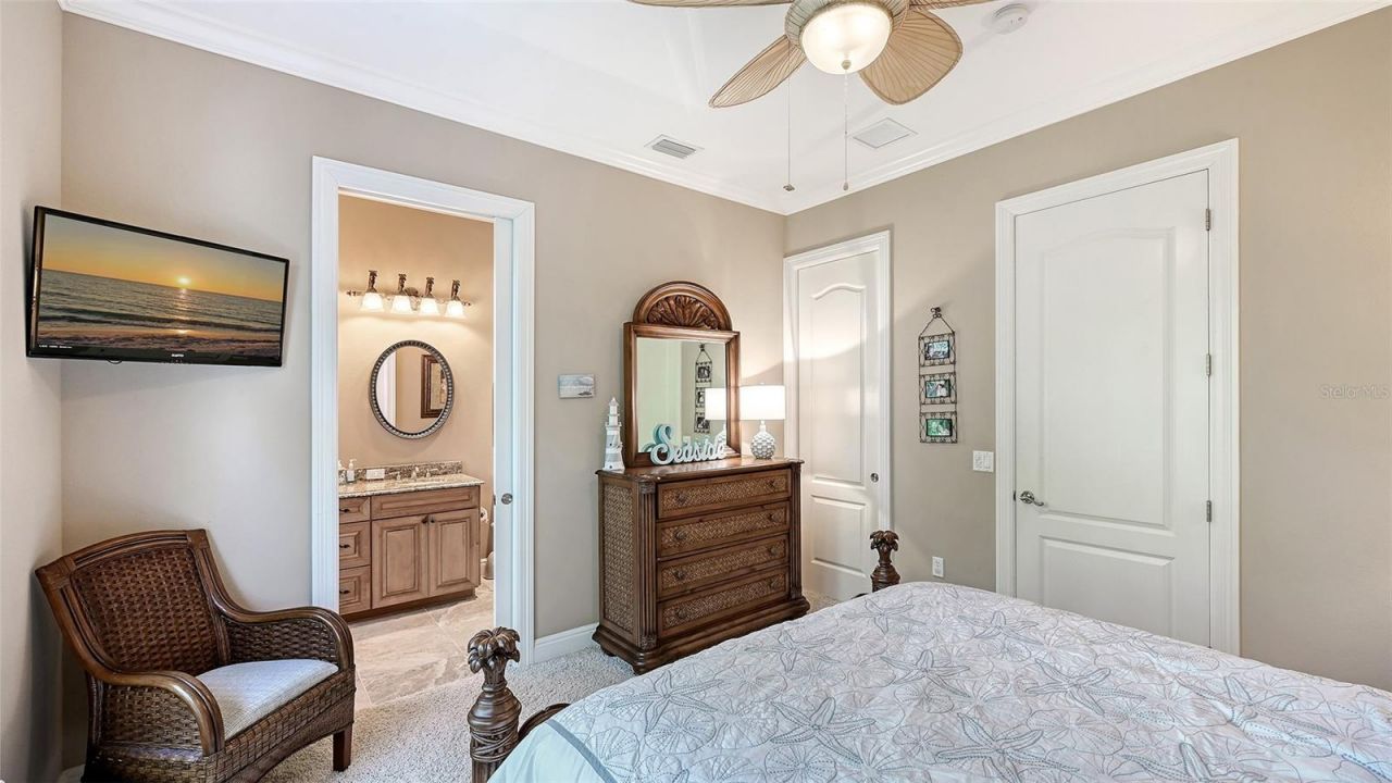106 74th Street, Unit 100, Bradenton Beach, FL 34217 Photo