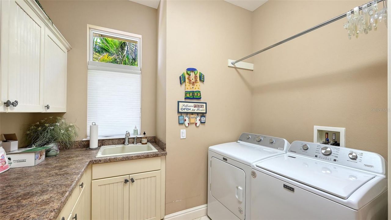 106 74th Street, Unit 100, Bradenton Beach, FL 34217 Photo