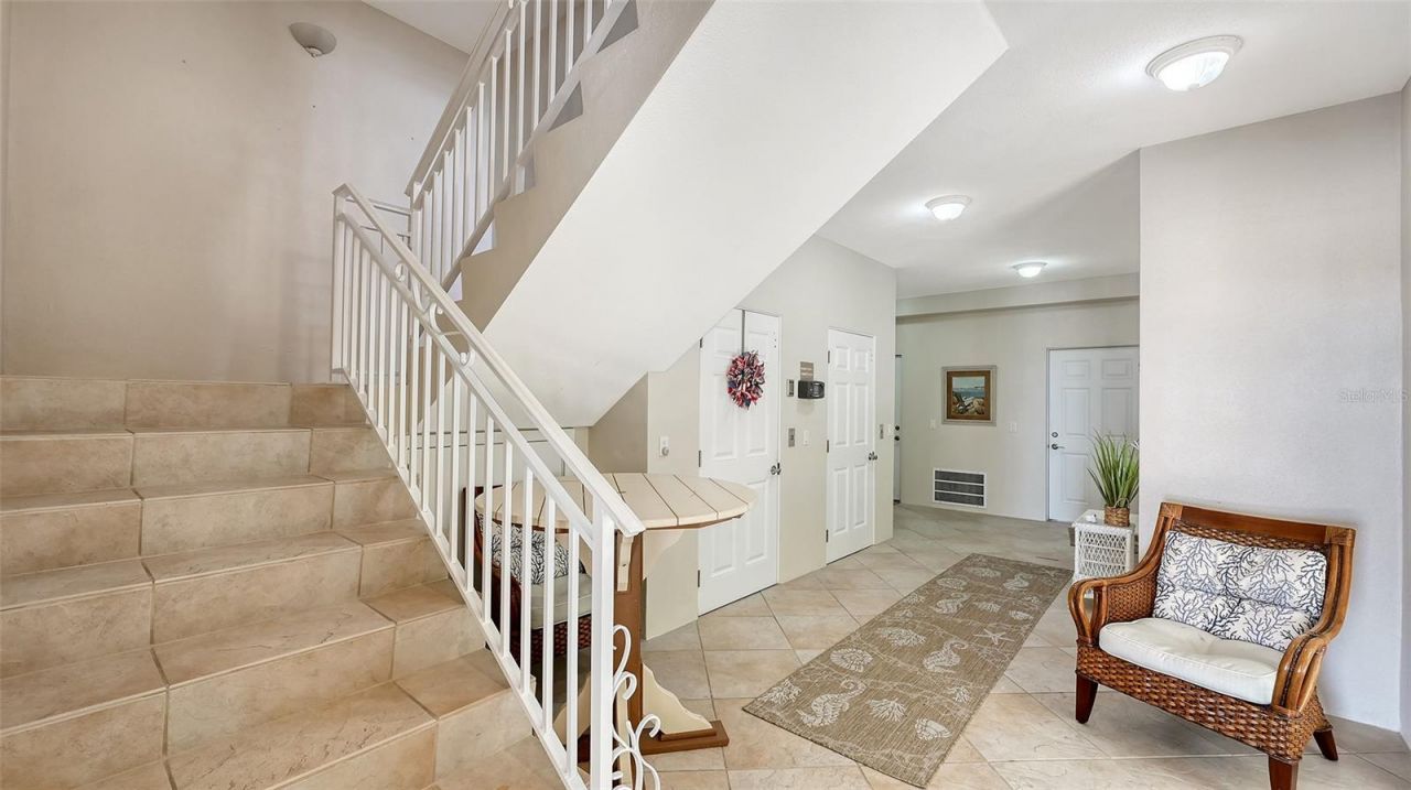 106 74th Street, Unit 100, Bradenton Beach, FL 34217 Photo