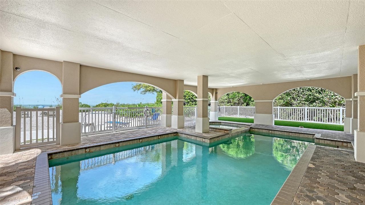 106 74th Street, Unit 100, Bradenton Beach, FL 34217 Photo