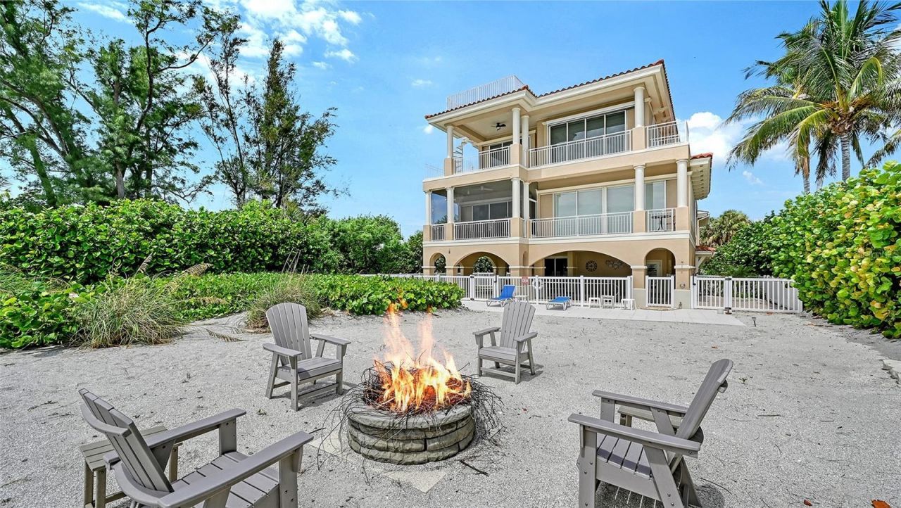 106 74th Street, Unit 100, Bradenton Beach, FL 34217 Photo