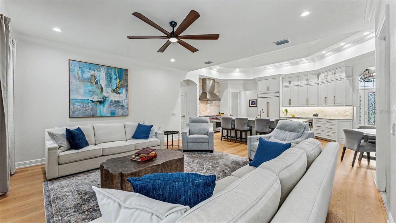 6774 Crescent Woods Circle, Lakeland, FL 33813 Photo