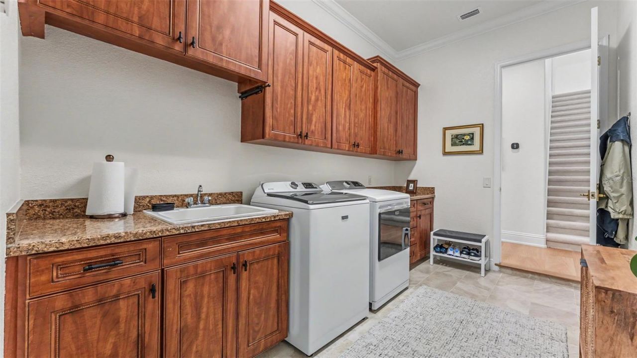 6774 Crescent Woods Circle, Lakeland, FL 33813 Photo