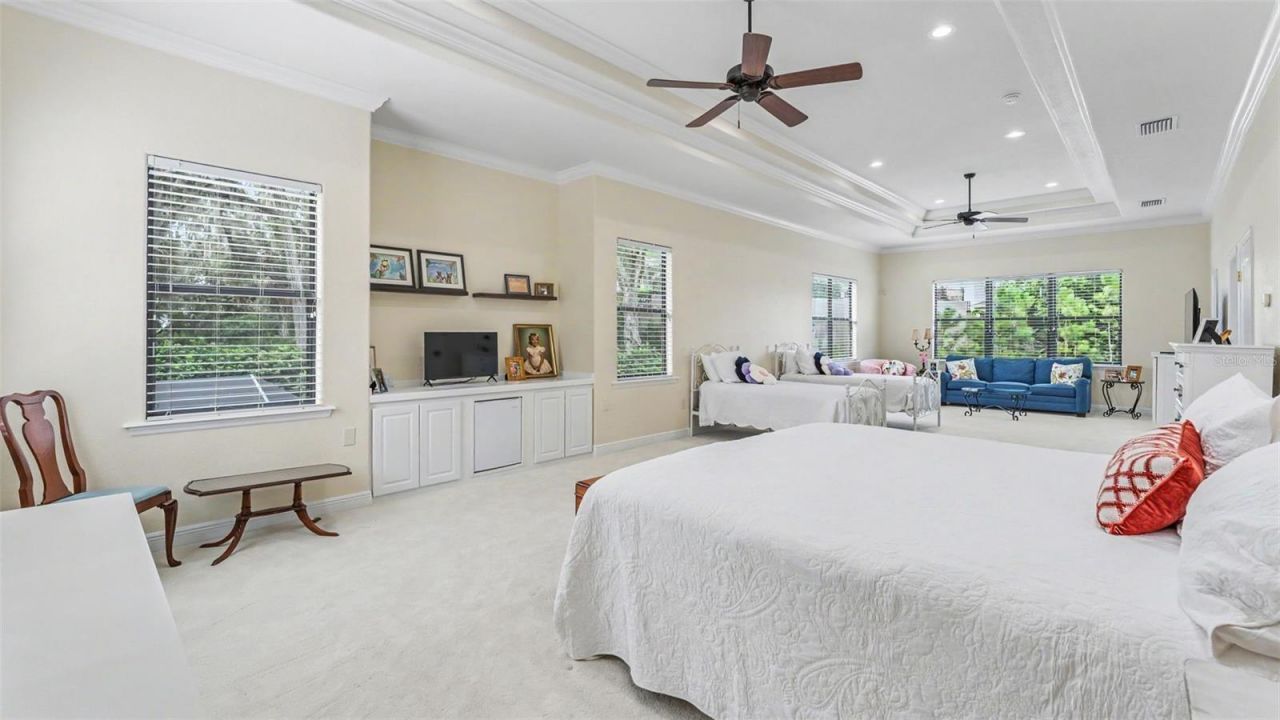6774 Crescent Woods Circle, Lakeland, FL 33813 Photo