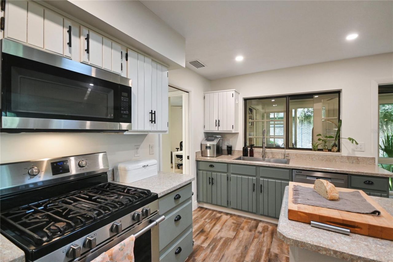 550 Bottlebrush Court , New Smyrna Beach, FL 32168 Photo