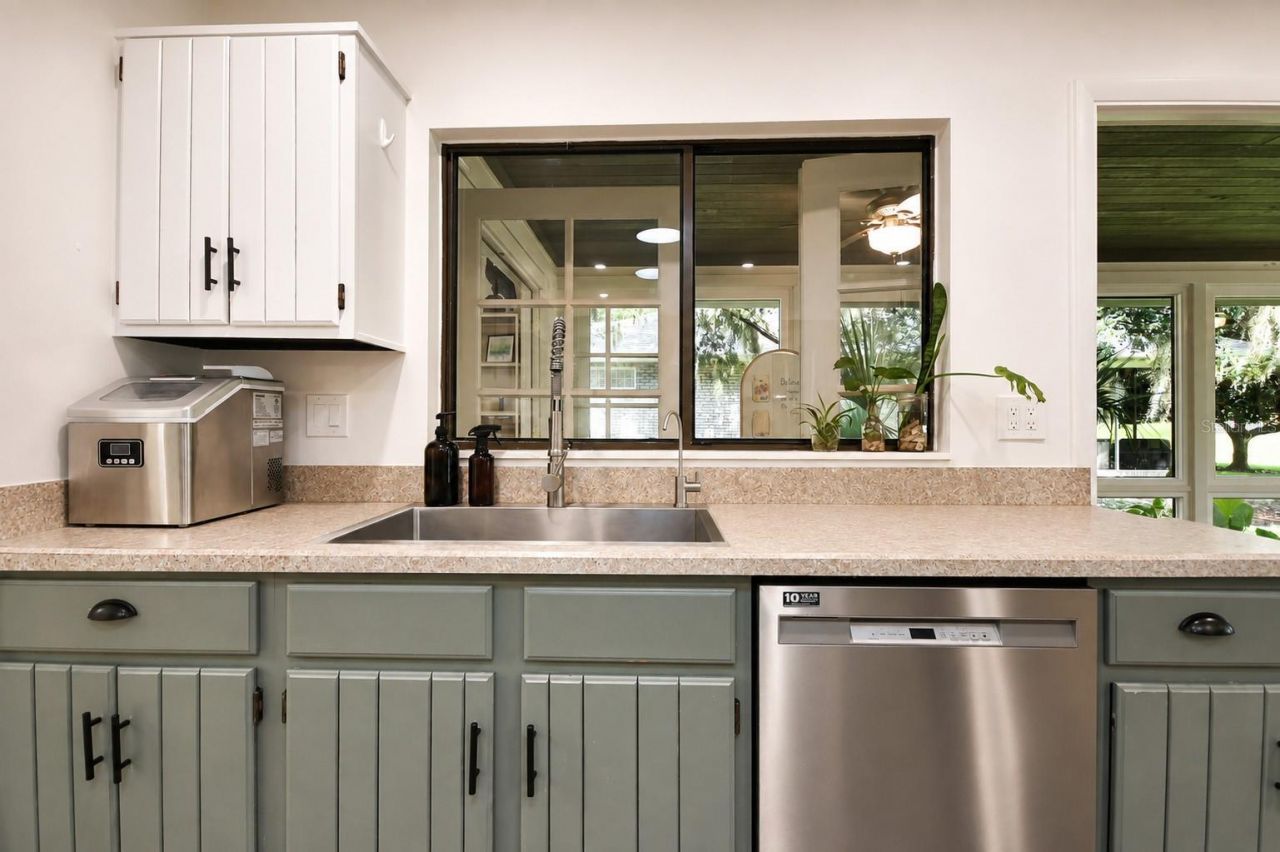 550 Bottlebrush Court , New Smyrna Beach, FL 32168 Photo