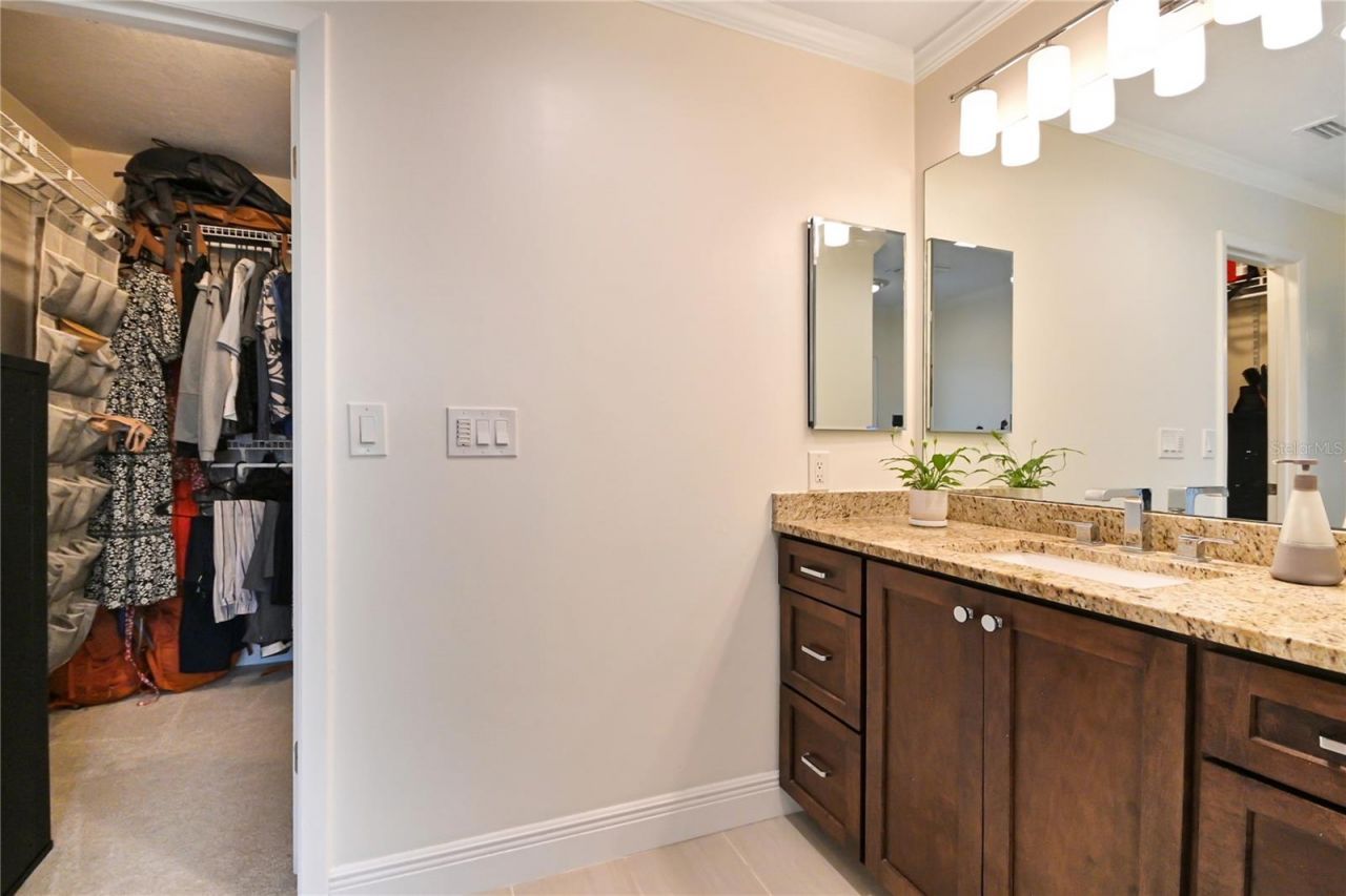 550 Bottlebrush Court , New Smyrna Beach, FL 32168 Photo