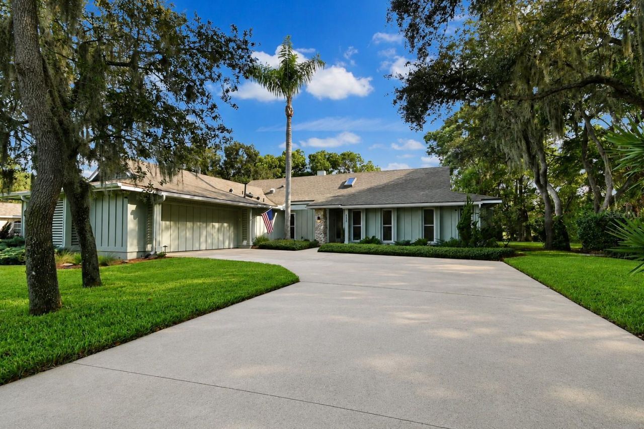 550 Bottlebrush Court , New Smyrna Beach, FL 32168 Photo