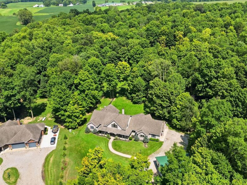 2198 Refugee Road SW, Hebron, OH 43025 Photo 4