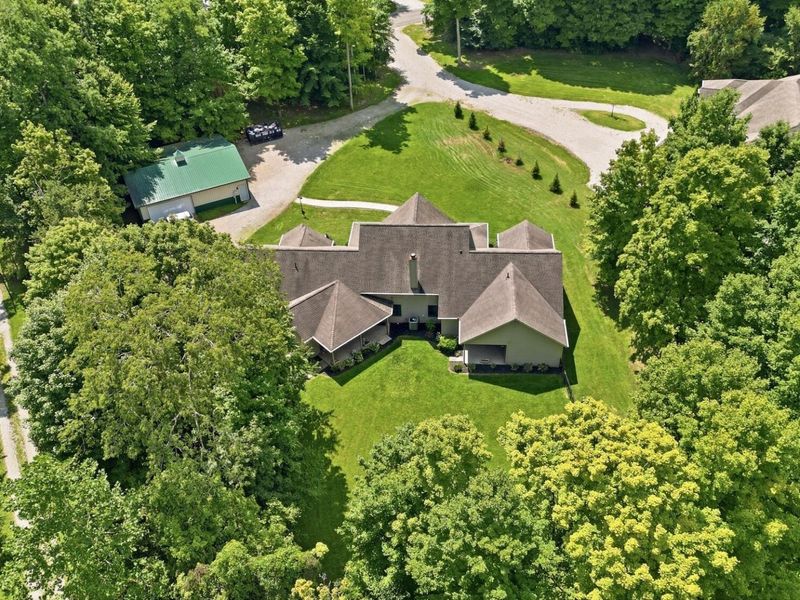 2198 Refugee Road SW, Hebron, OH 43025 Photo 6