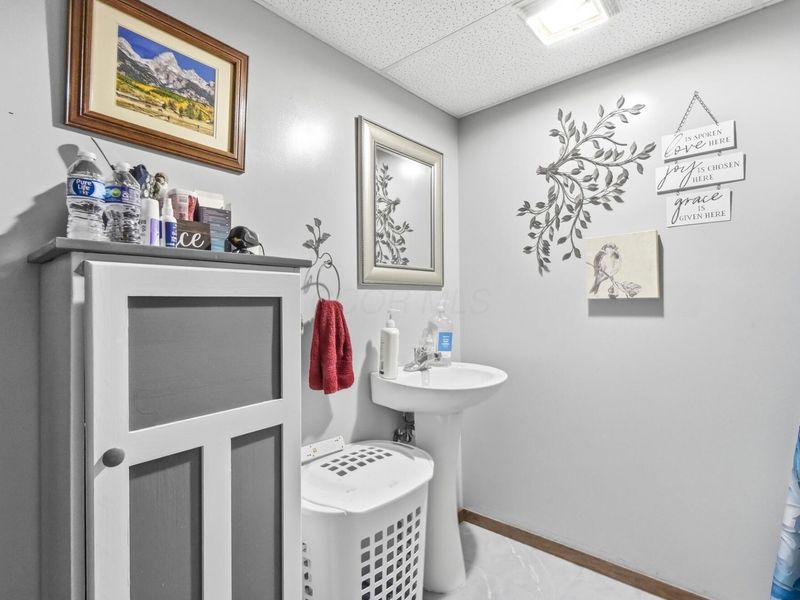 2198 Refugee Road SW, Hebron, OH 43025 Photo 71