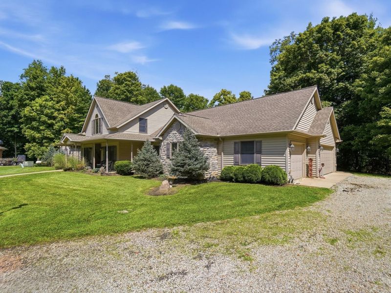 2198 Refugee Road SW, Hebron, OH 43025 Photo 8