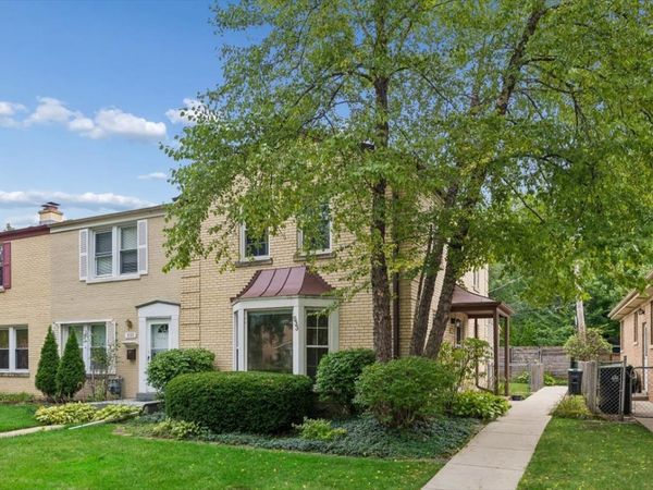 533 Dodge Avenue, Evanston, IL 60202