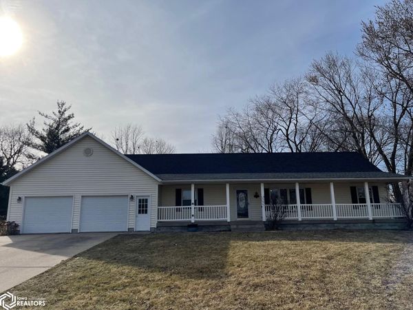 1723 Hobart Street, Grinnell, IA 50112