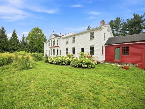 158 Skyline Trl, Middlefield, MA 01243