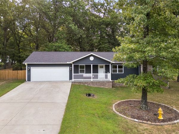 6071 Oak Leaf Drive , Harrison, AR 72601