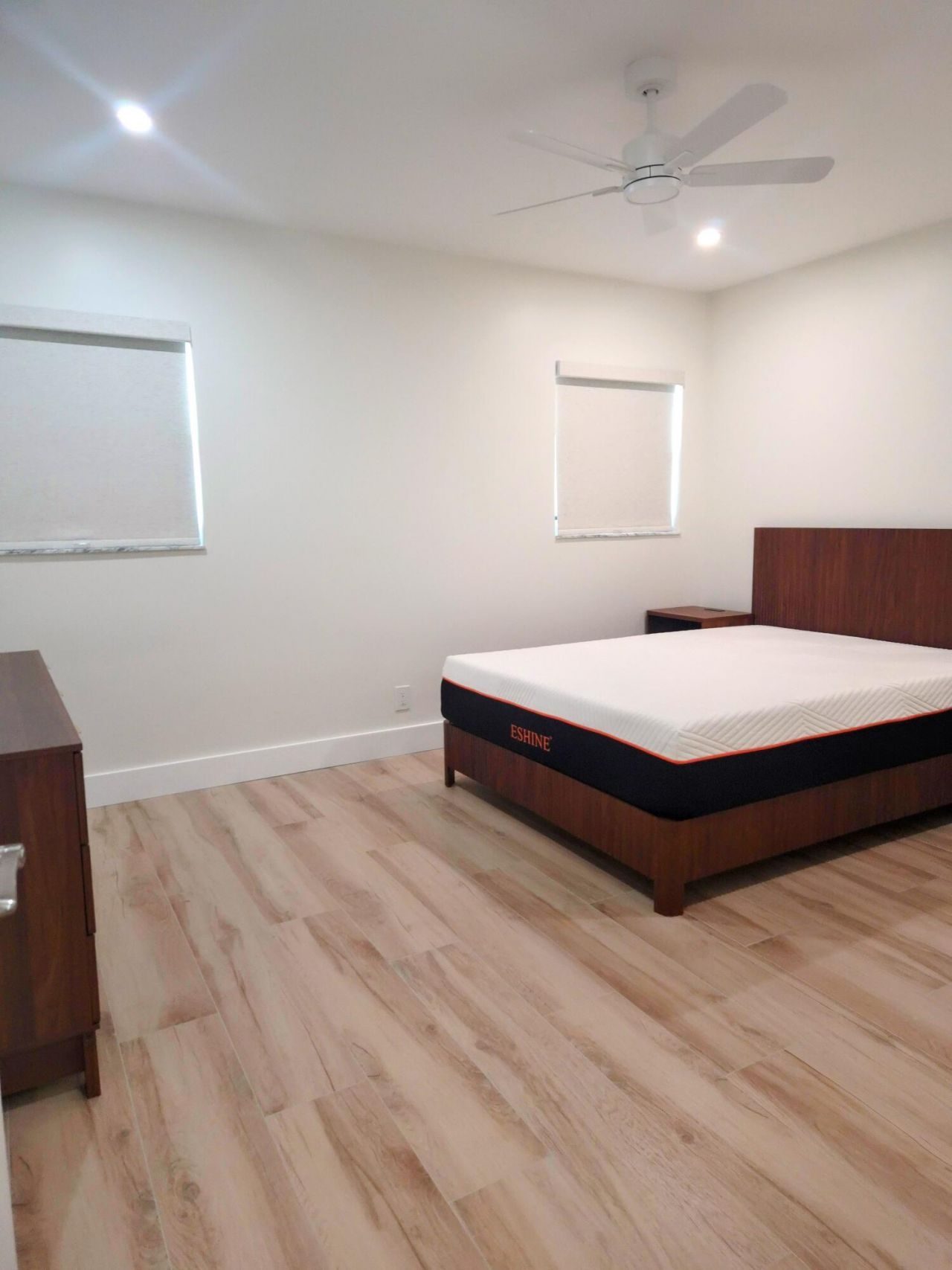 628 Monroe Drive, Unit Front, West Palm Beach, FL 33405 Photo