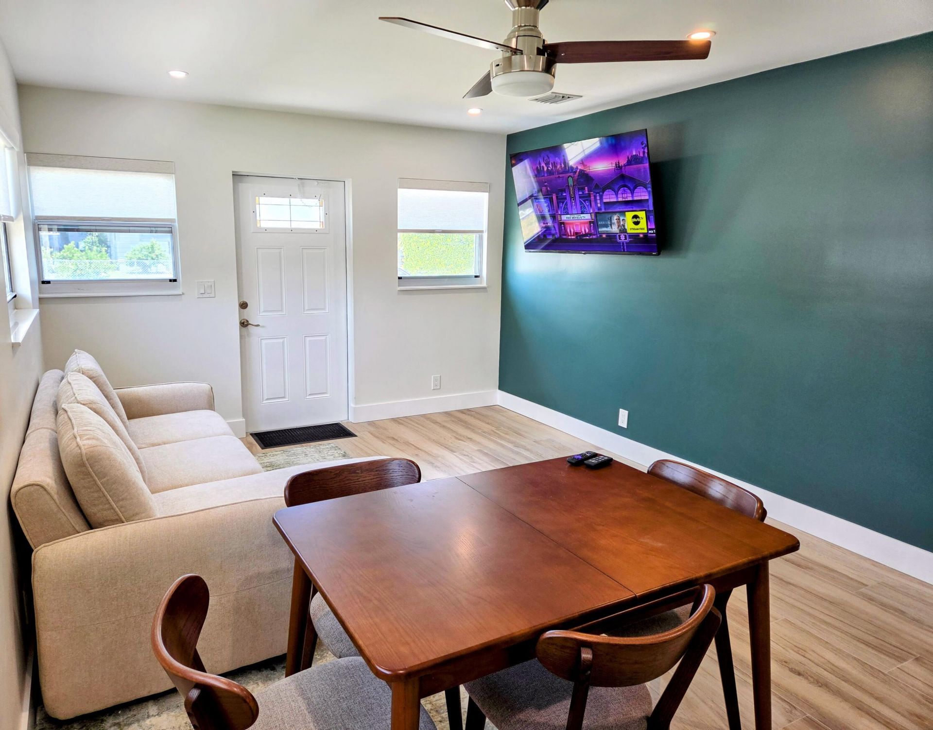 628 Monroe Drive, Unit Front, West Palm Beach, FL 33405 Photo