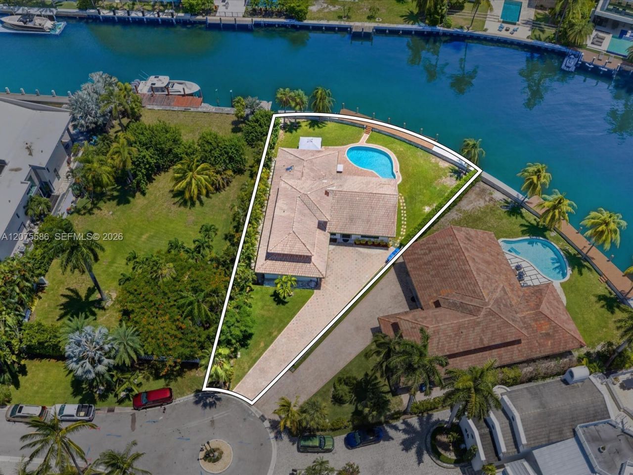 343 Centre Is, Golden Beach, FL 33160 Photo