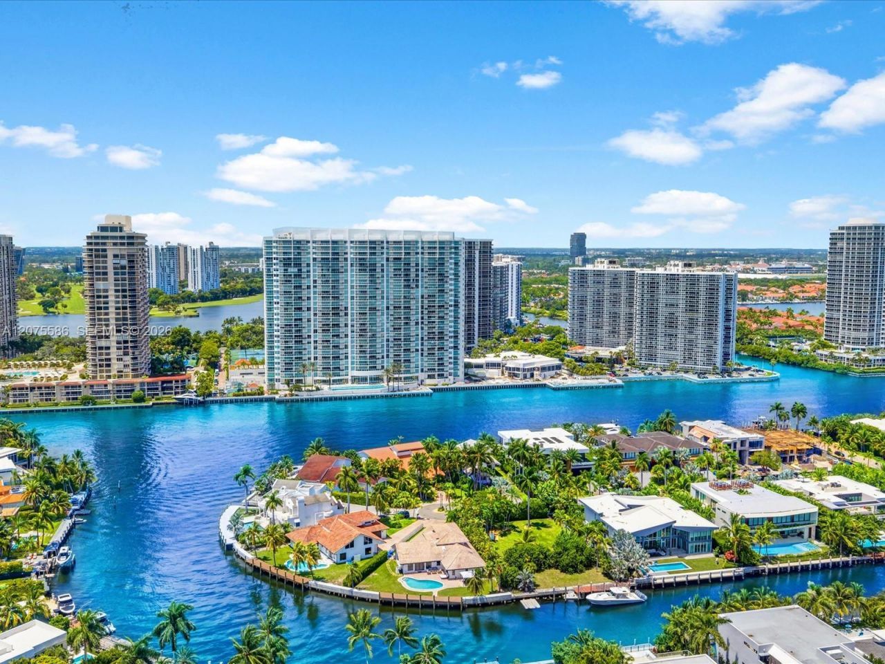 343 Centre Is, Golden Beach, FL 33160 Photo