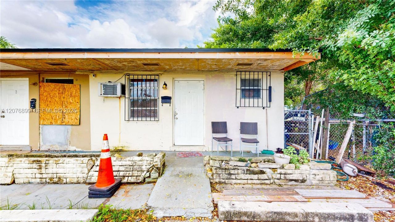 1478 NW 2nd Ave , Florida City, FL 33034 Photo