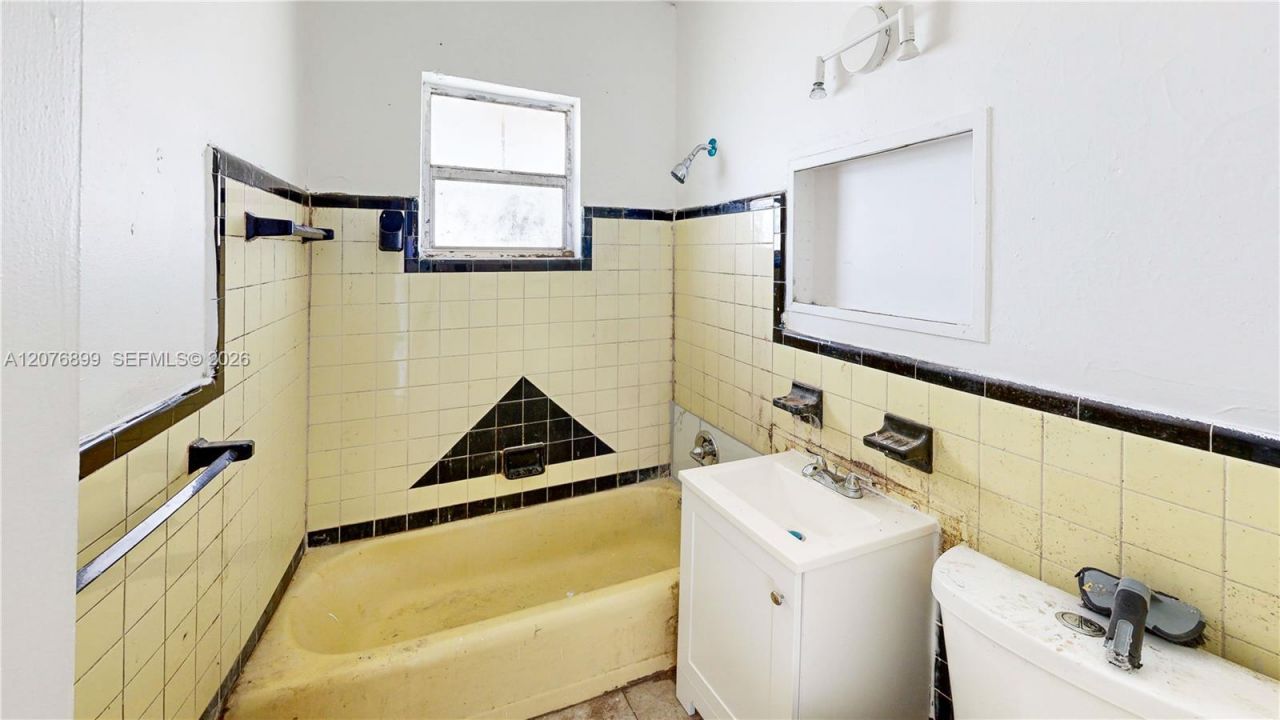 1478 NW 2nd Ave , Florida City, FL 33034 Photo