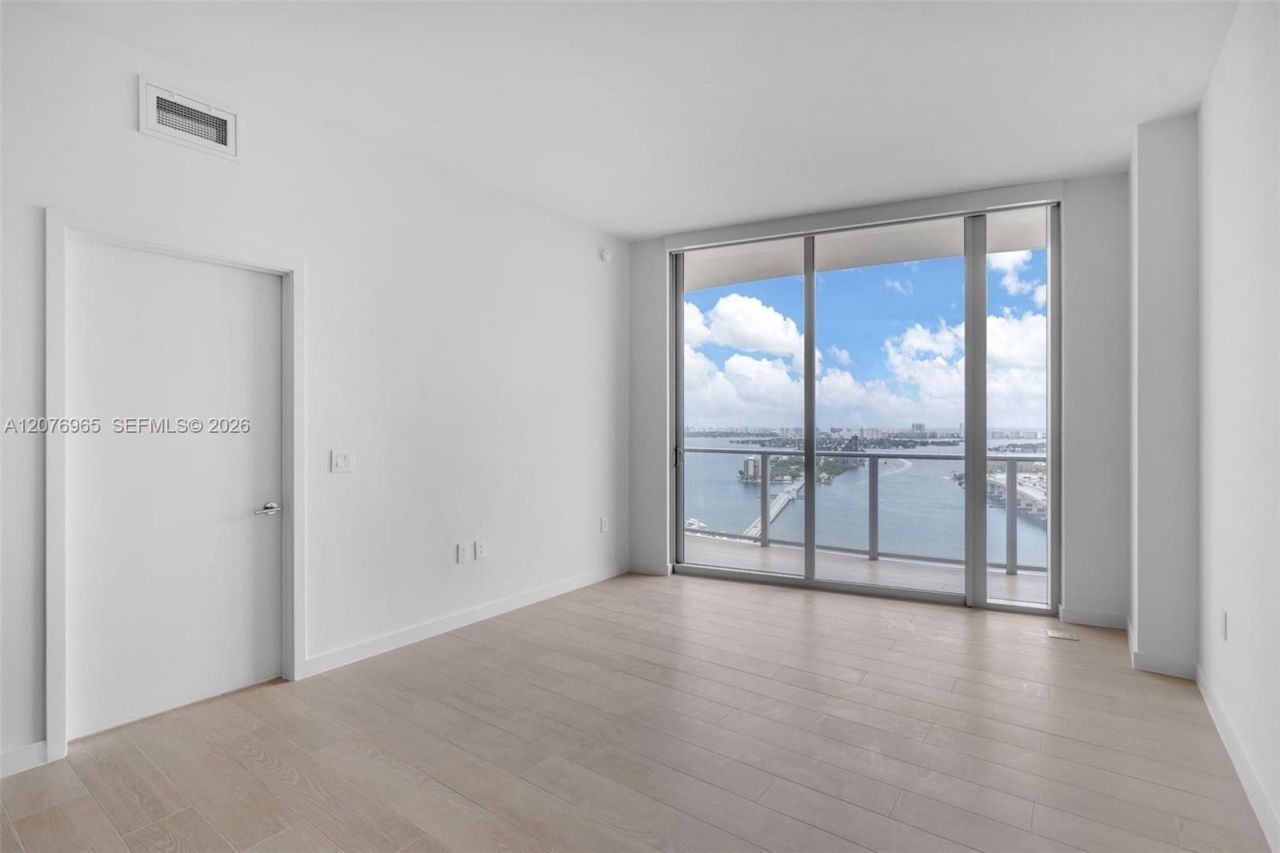 1400 Biscayne Blvd, Unit 2305, Miami, FL 33132 Photo