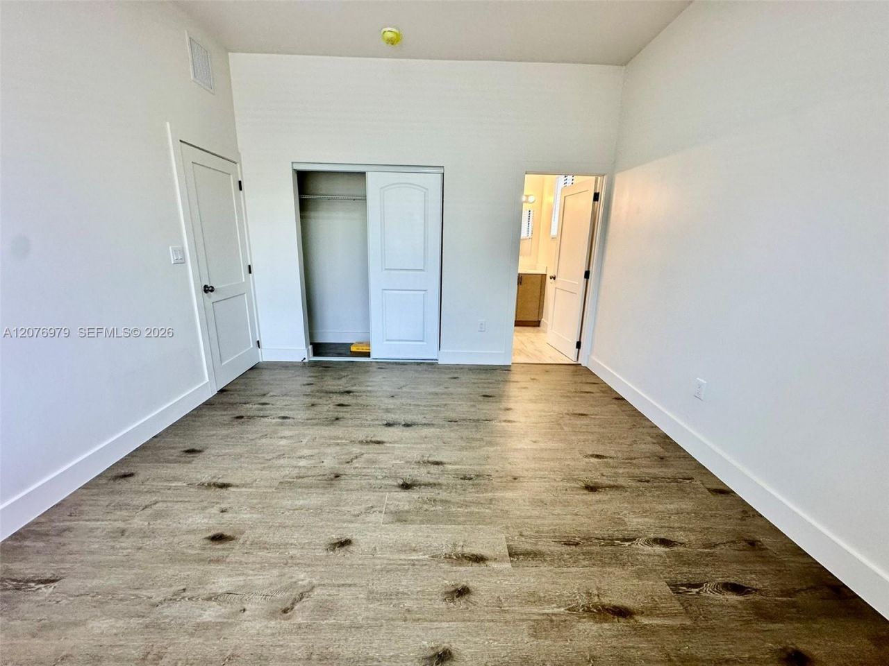 2375 NW 105th St, Unit ., Miami, FL 33147 Photo