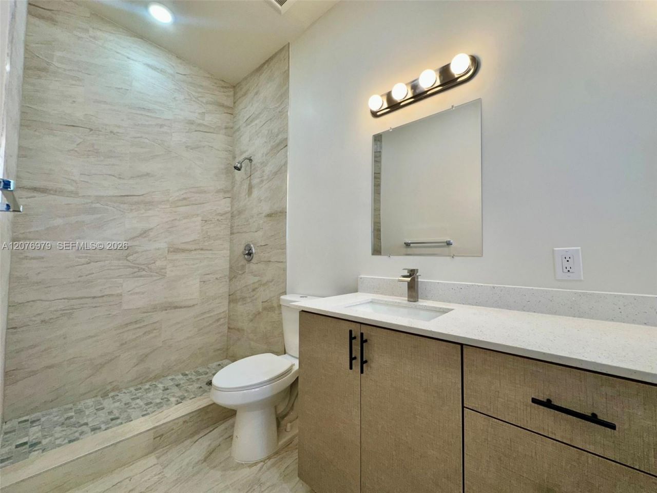 2375 NW 105th St, Unit ., Miami, FL 33147 Photo