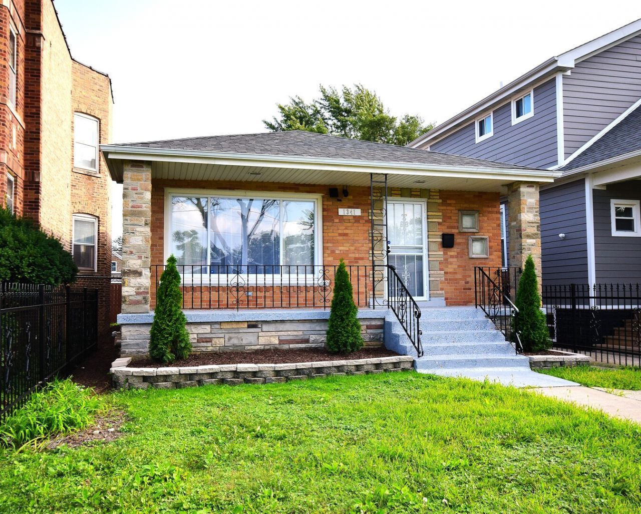 1341 W 97th Street, Chicago, IL 60643 Main Photo