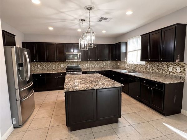 10593 Hamdem , Las Vegas, NV 89129