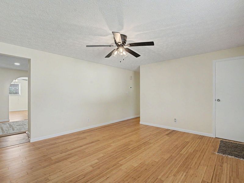 5214 Waverly Street, Enon, OH 45323 Photo 7