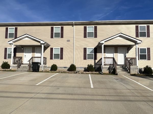 533 Patriot Park Ct, Unit C, Clarksville, TN 37042