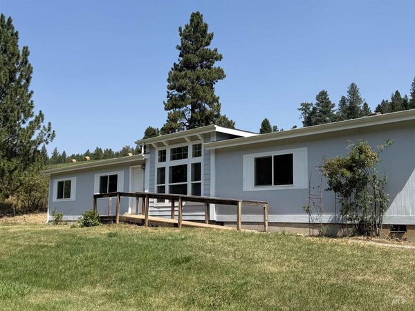 1416 Hatter Creek, Princeton, ID 83857