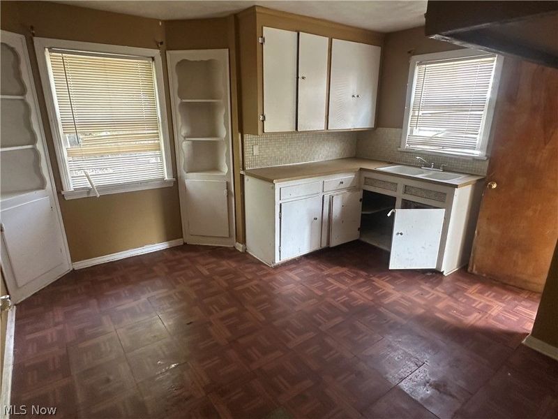 4154 E 153rd Street, Cleveland, OH 44128 Photo 10